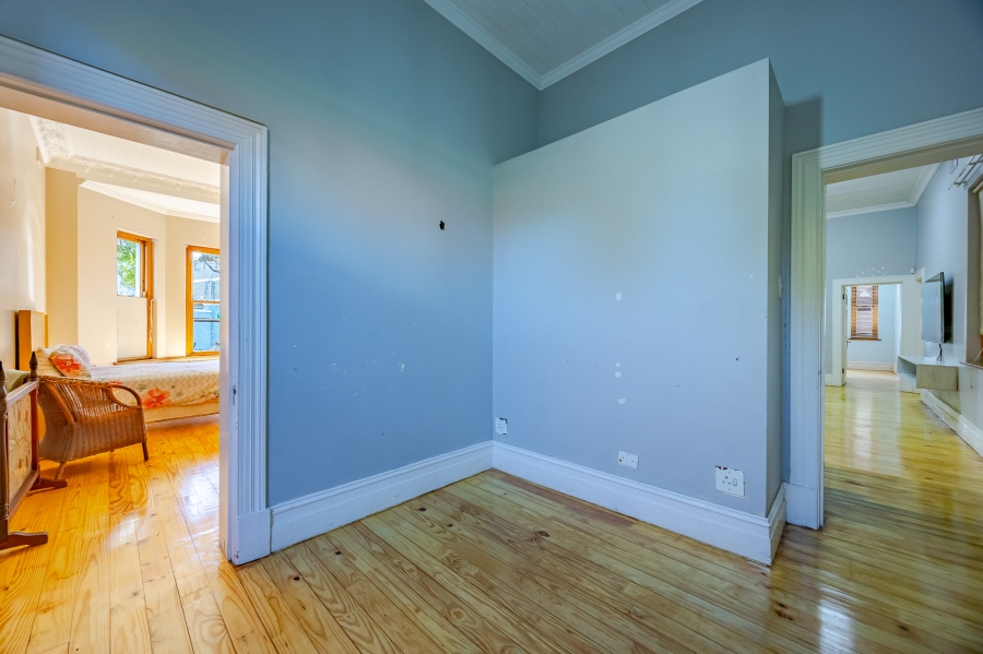 7 Bedroom Property for Sale in Wynberg Western Cape